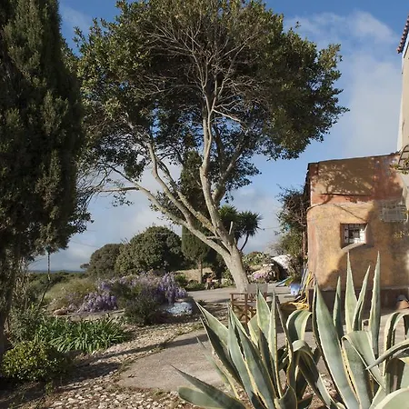 Holiday home Painter's Country House *