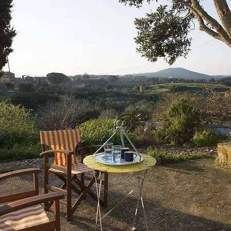 Holiday home Painter's Country House