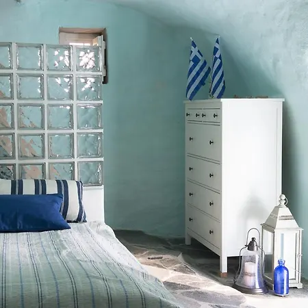 Painter's Country House